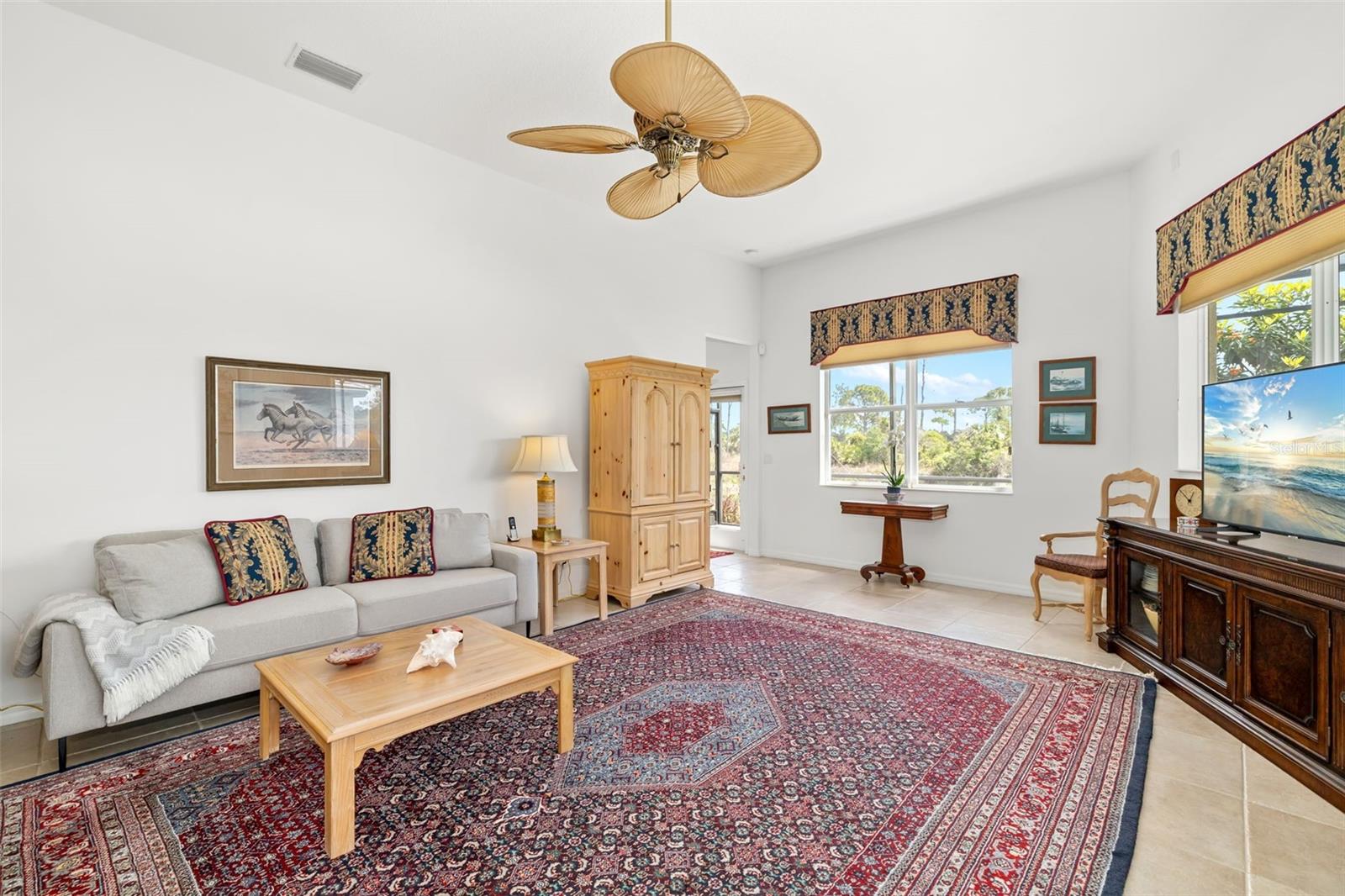 RIVENDELL UNIT 5 THE WOODLANDS - Residential