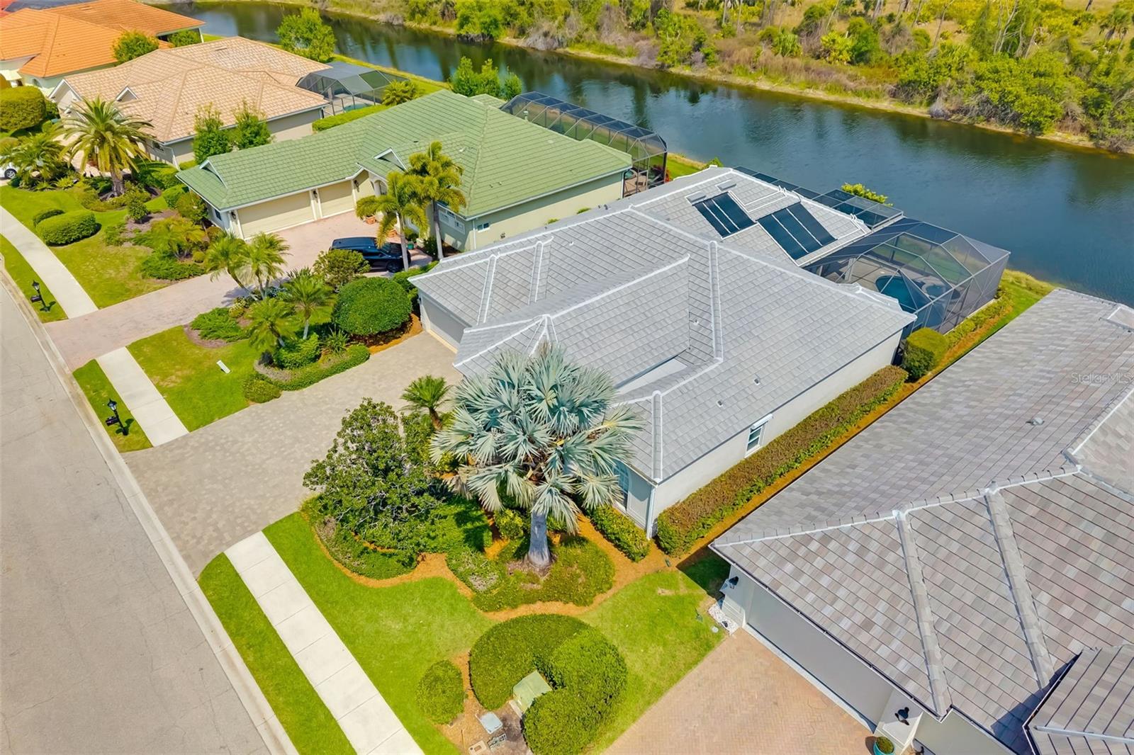 RIVENDELL UNIT 5 THE WOODLANDS - Residential