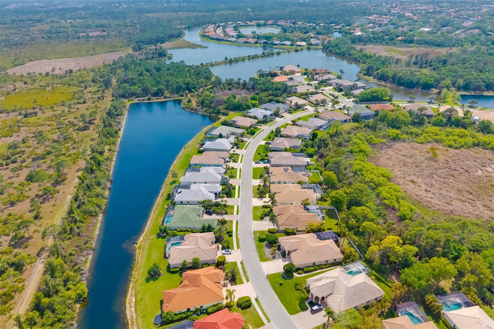 RIVENDELL UNIT 5 THE WOODLANDS - Residential