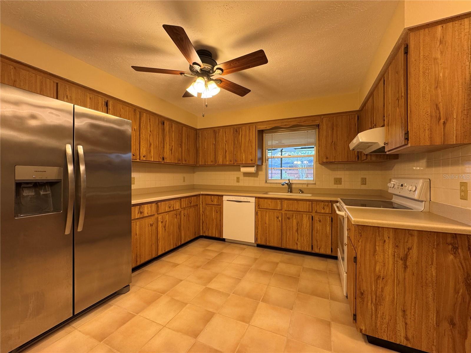 MEADOW RIDGE ESTATES UNIT 3 - Residential