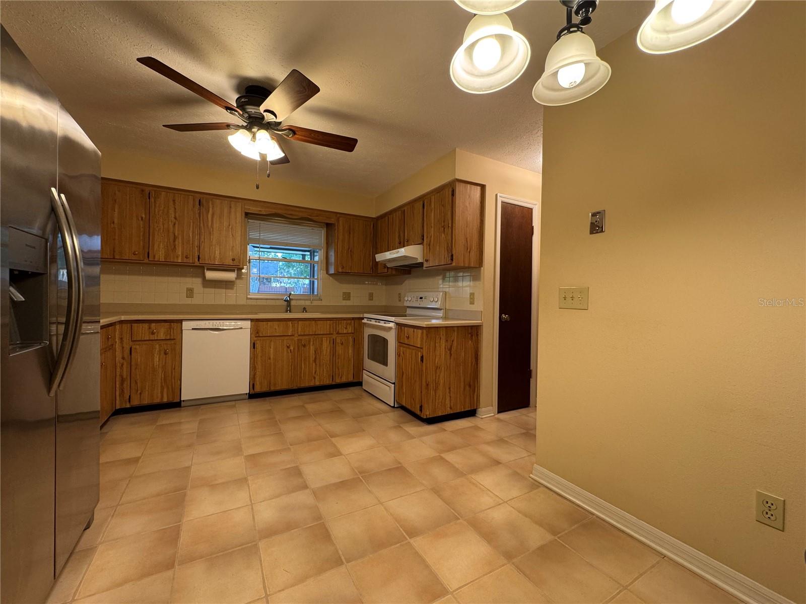 MEADOW RIDGE ESTATES UNIT 3 - Residential