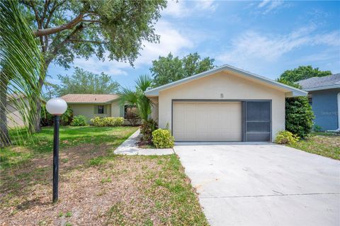 5 PINE RUN HAINES CITY FL 33844