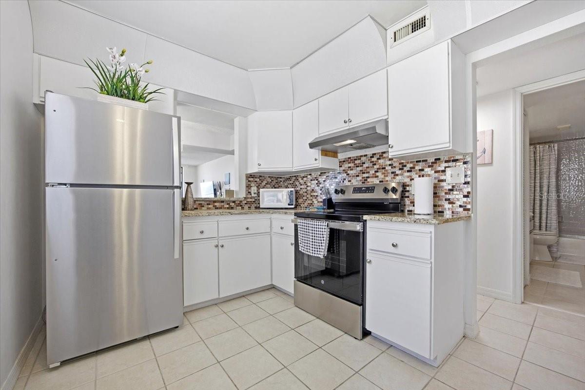 FAIRWIND SHORES CONDO - Residential