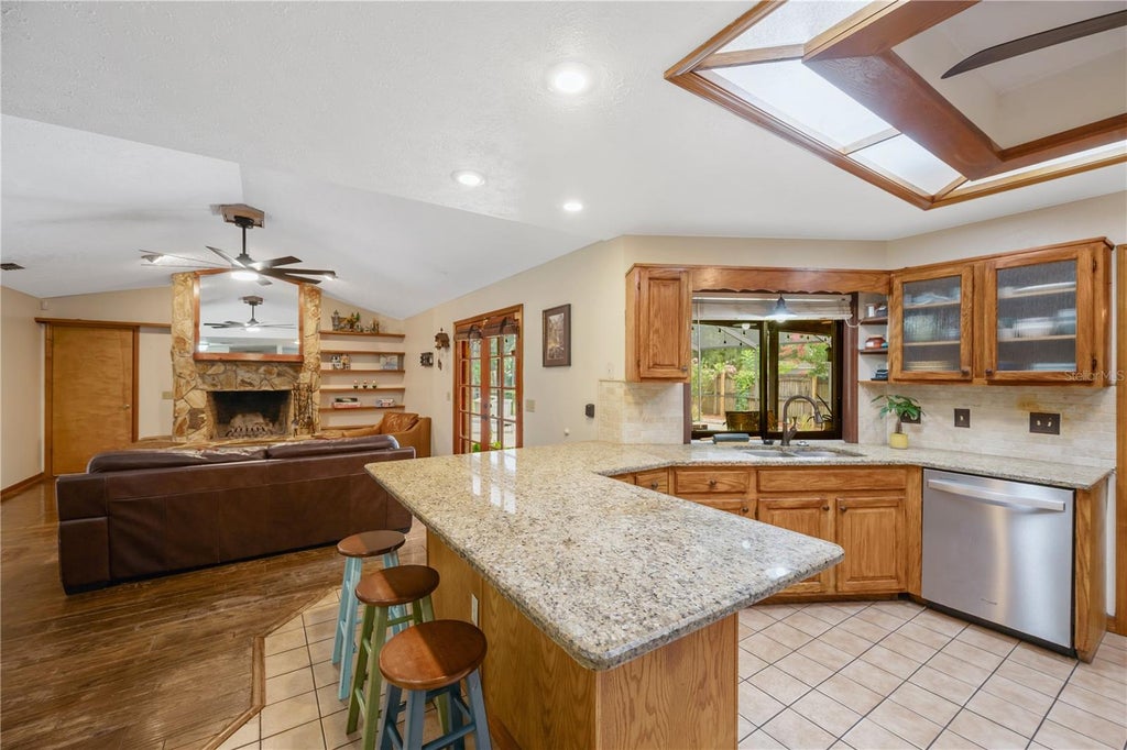 Photo of 2109 Wheeler Oaks Drive, Brandon, FL 33510 (MLS # TB8526109)