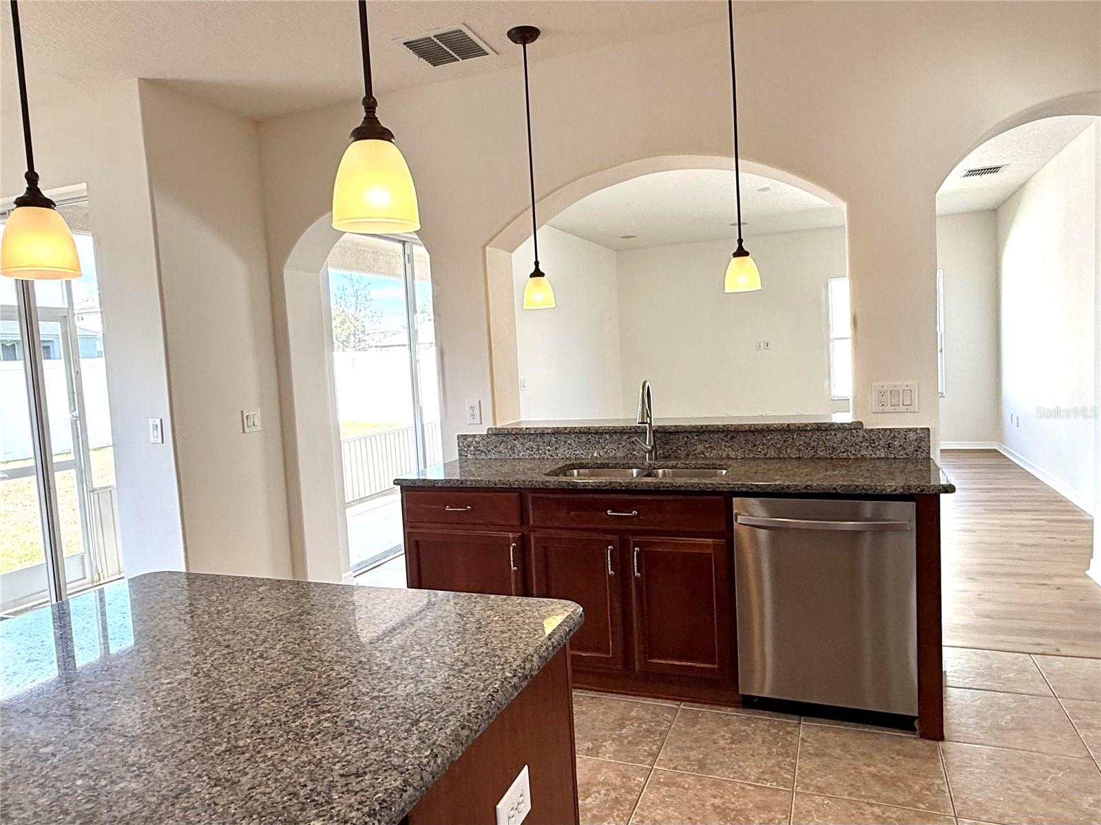 HAMPTON HILLS SOUTH PH 01 - Residential
