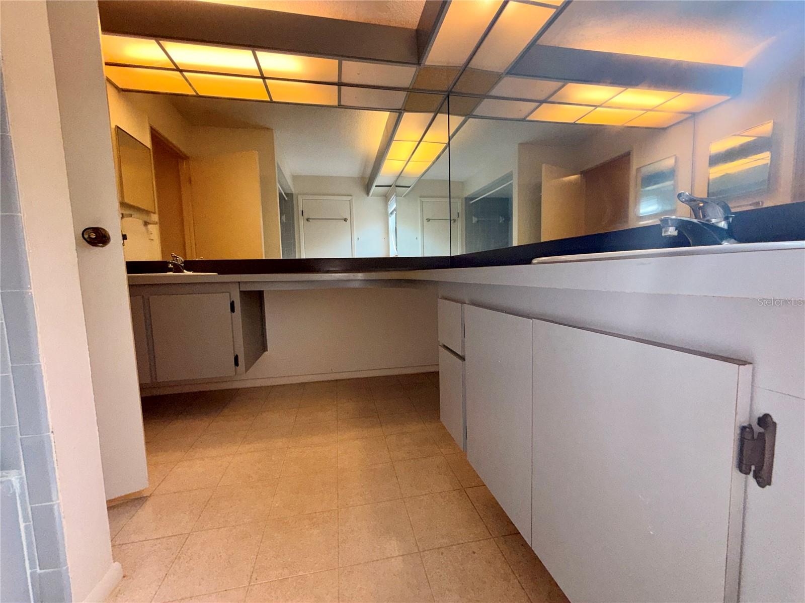 REGENCY PARK - Residential