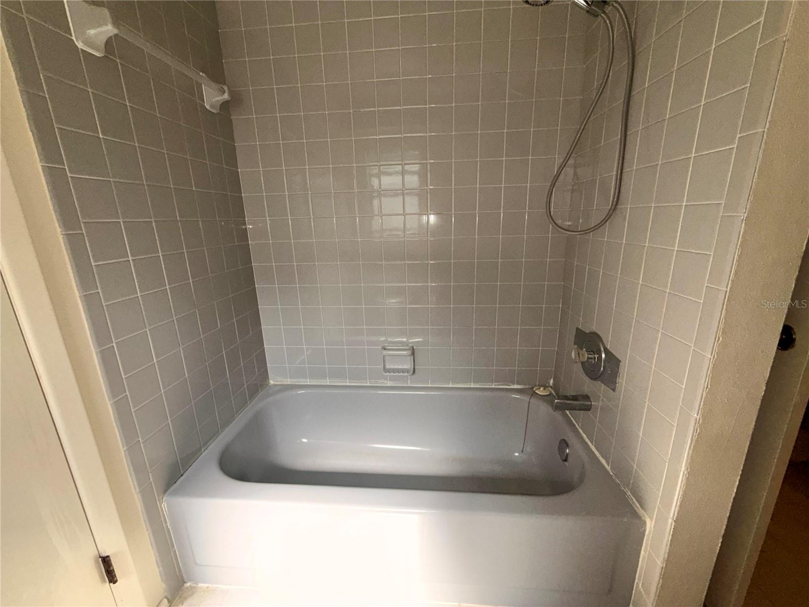 REGENCY PARK - Residential