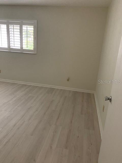 ON TOP OF THE WORLD - Residential Lease