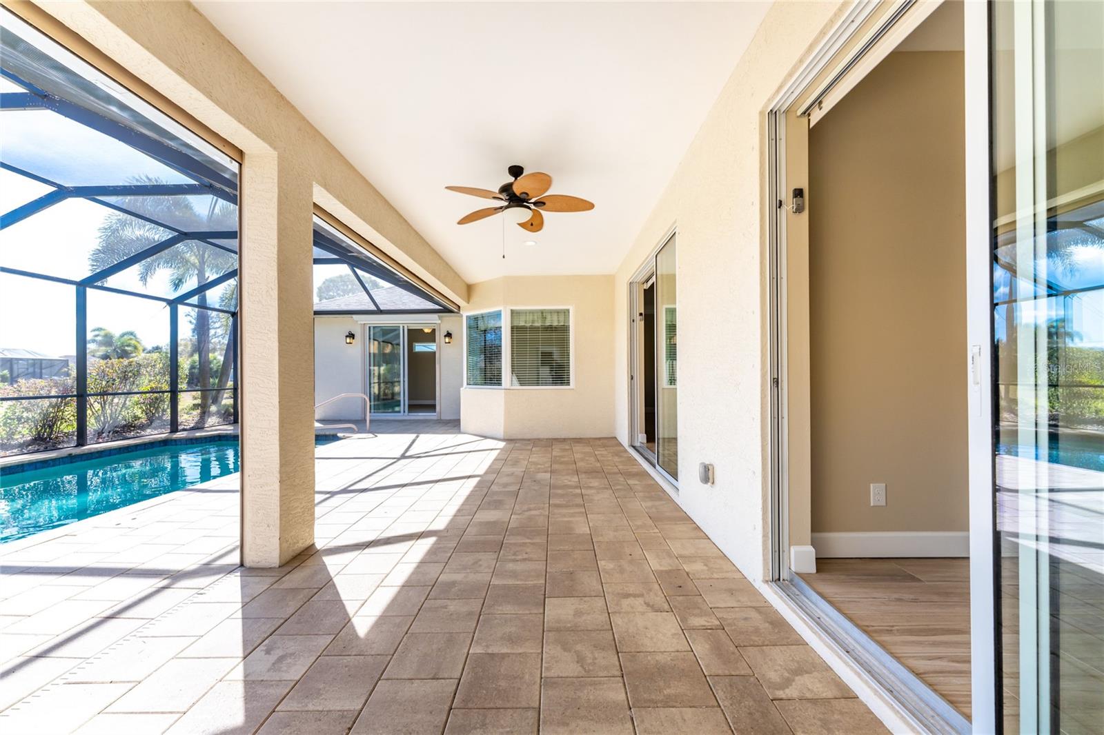 ROTONDA WEST BROADMOOR - Residential