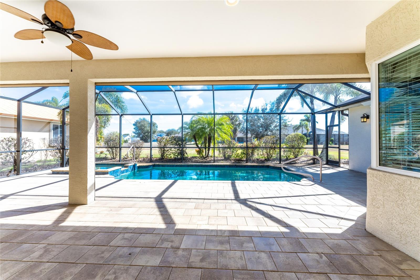 ROTONDA WEST BROADMOOR - Residential