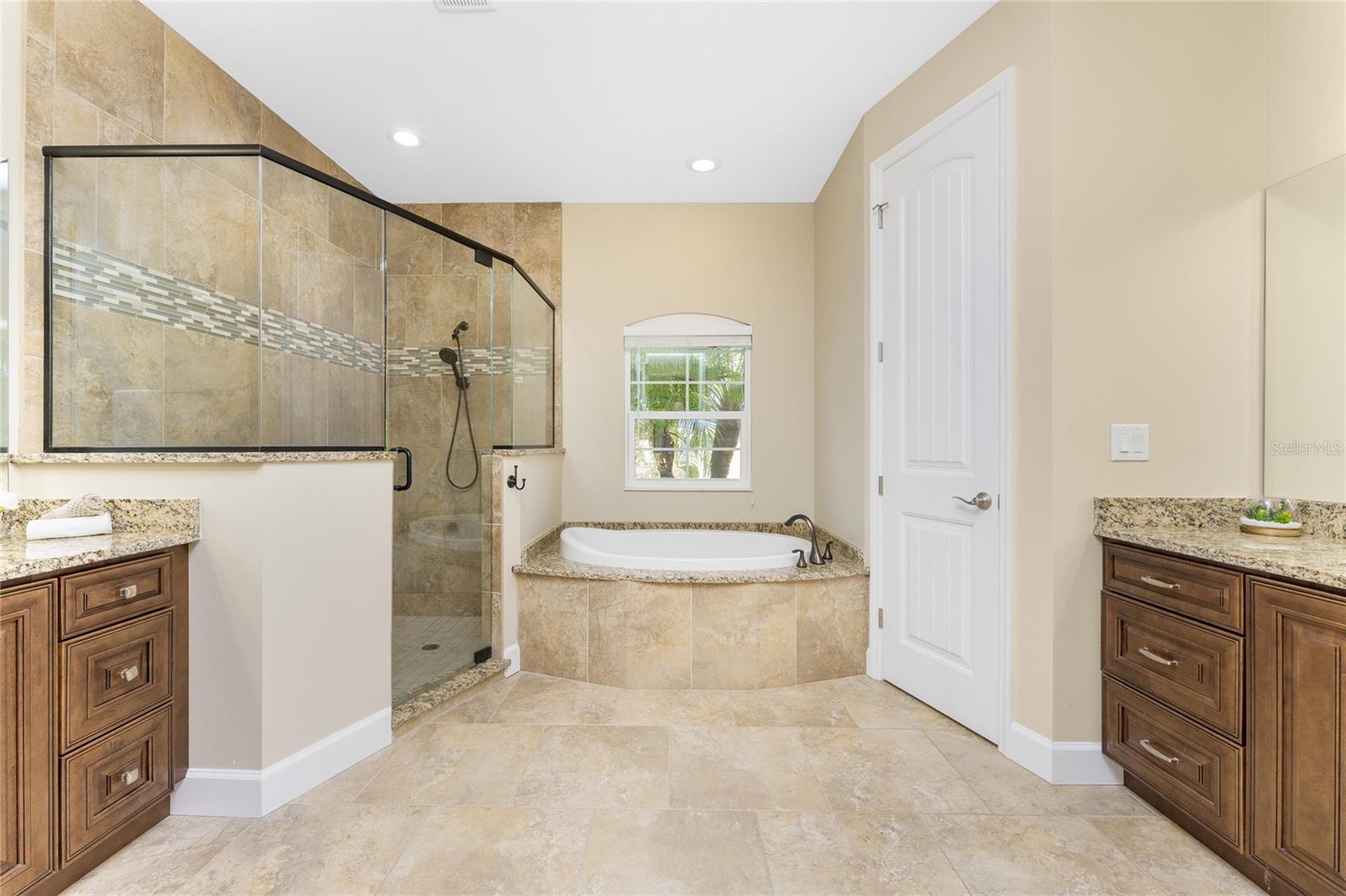 ROTONDA WEST BROADMOOR - Residential