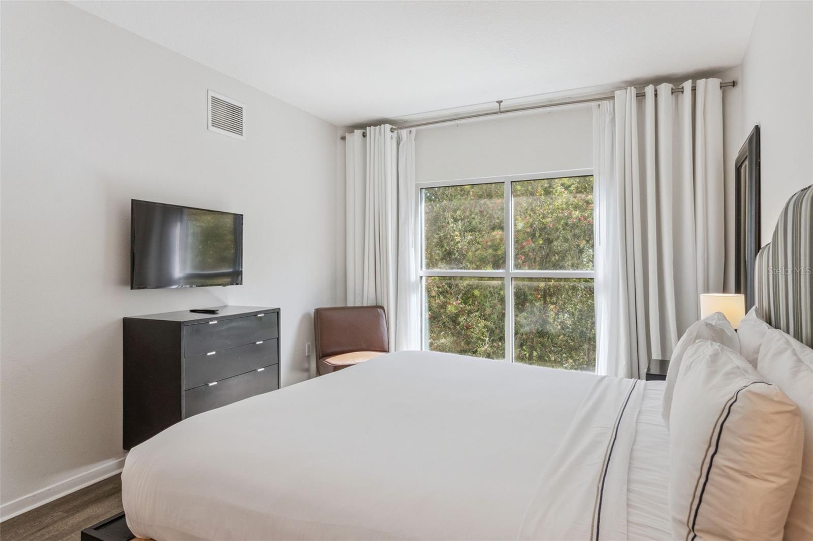 MONA LISA AT CELEBRATION CONDO HOTEL - Residential