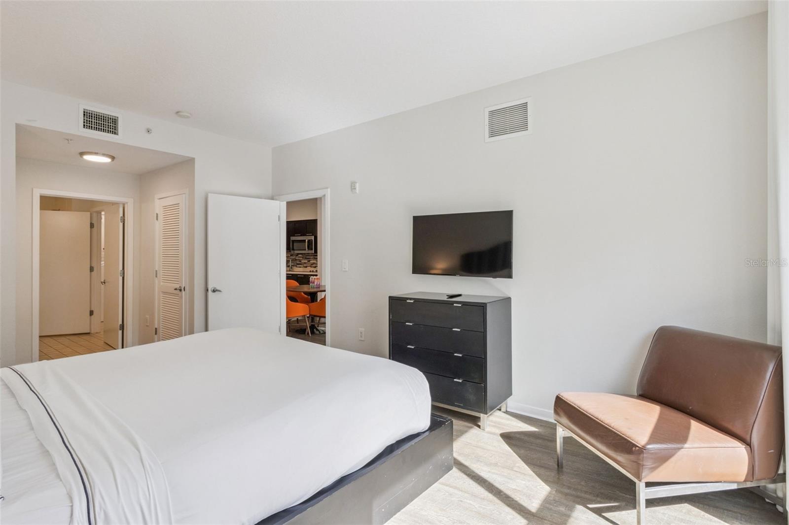 MONA LISA AT CELEBRATION CONDO HOTEL - Residential