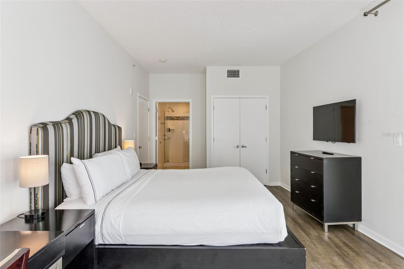 MONA LISA AT CELEBRATION CONDO HOTEL - Residential
