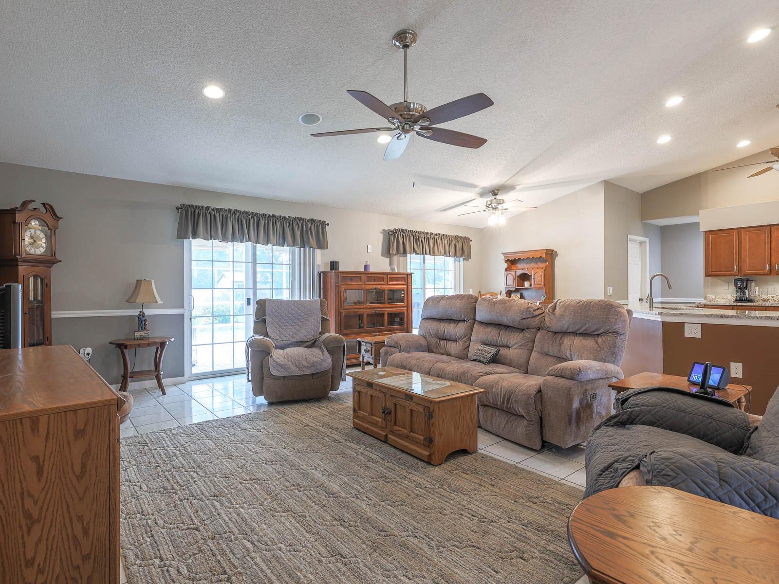 SWALLOWS EAST - Residential