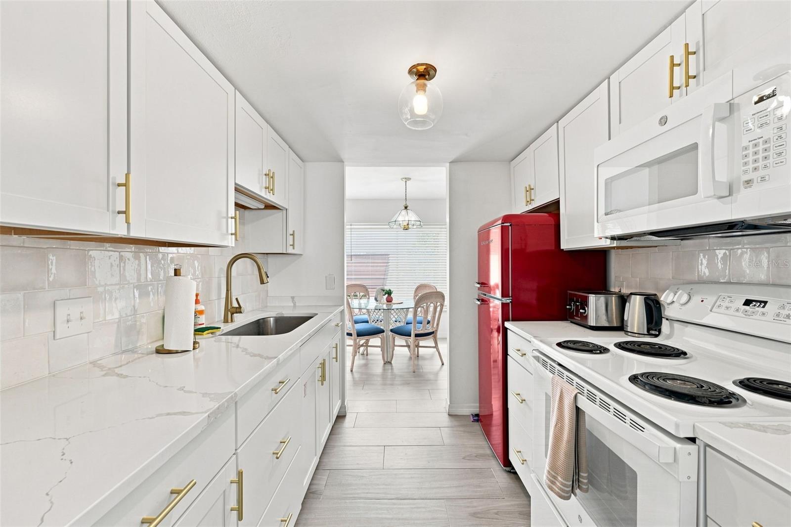 4215 E BAY DRIVE 1403