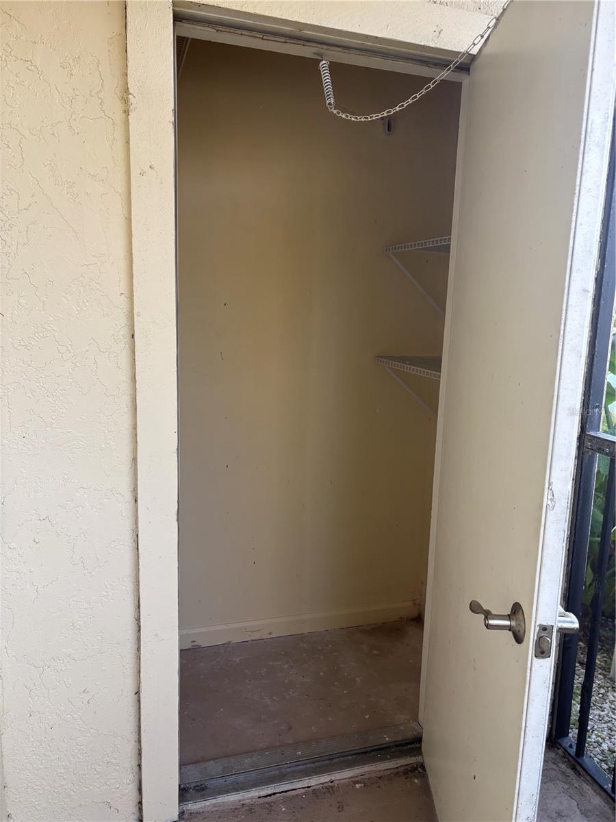 BAYPOINTE PRESERVE CONDO - Residential Lease