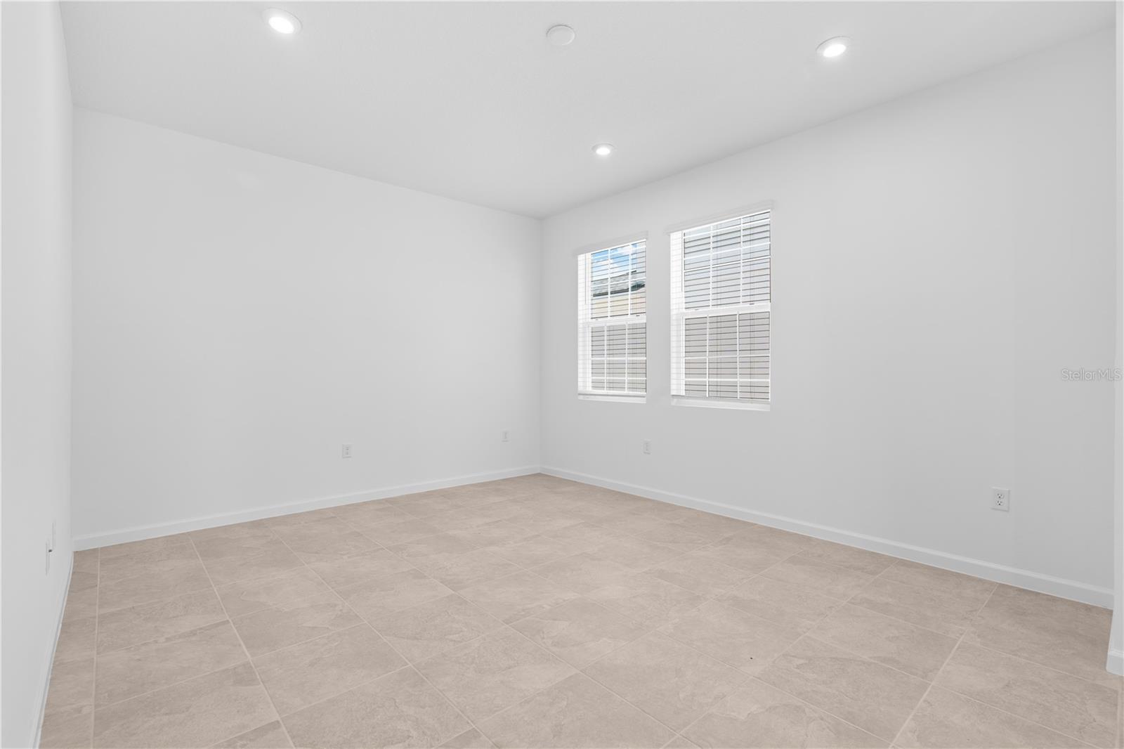 SOLEIL AT WESTSIDE - Residential