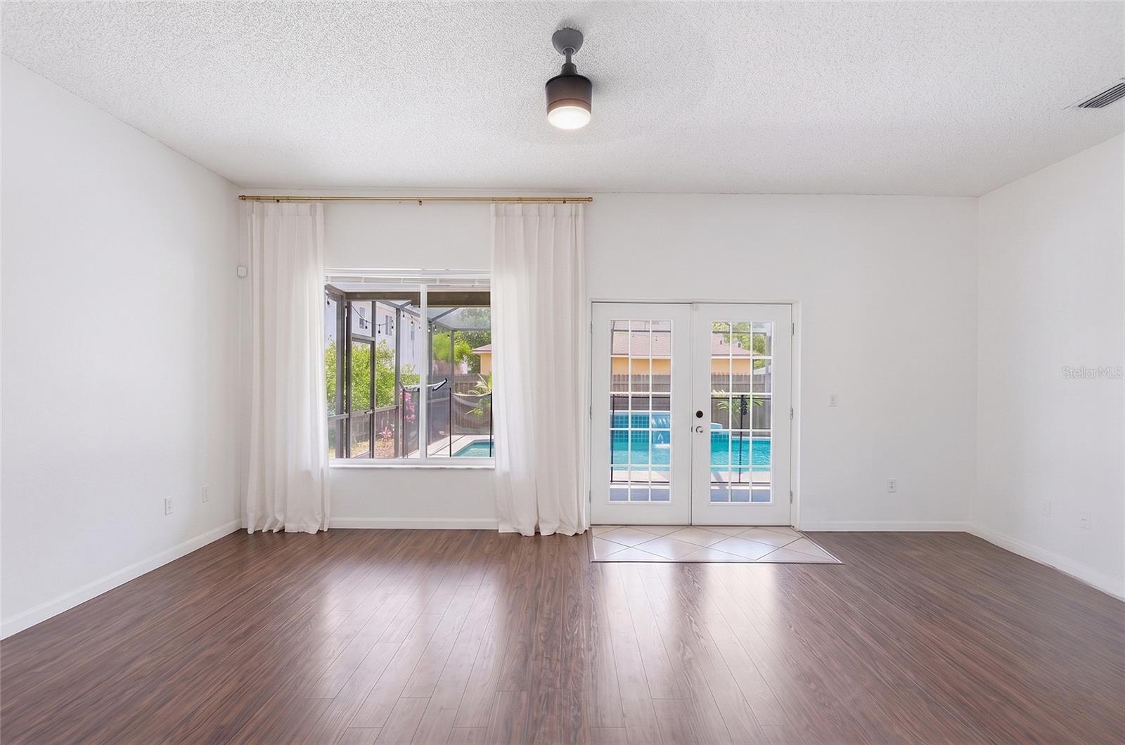 SUMMERFIELD VILLAGE 1 TR 28 - Residential