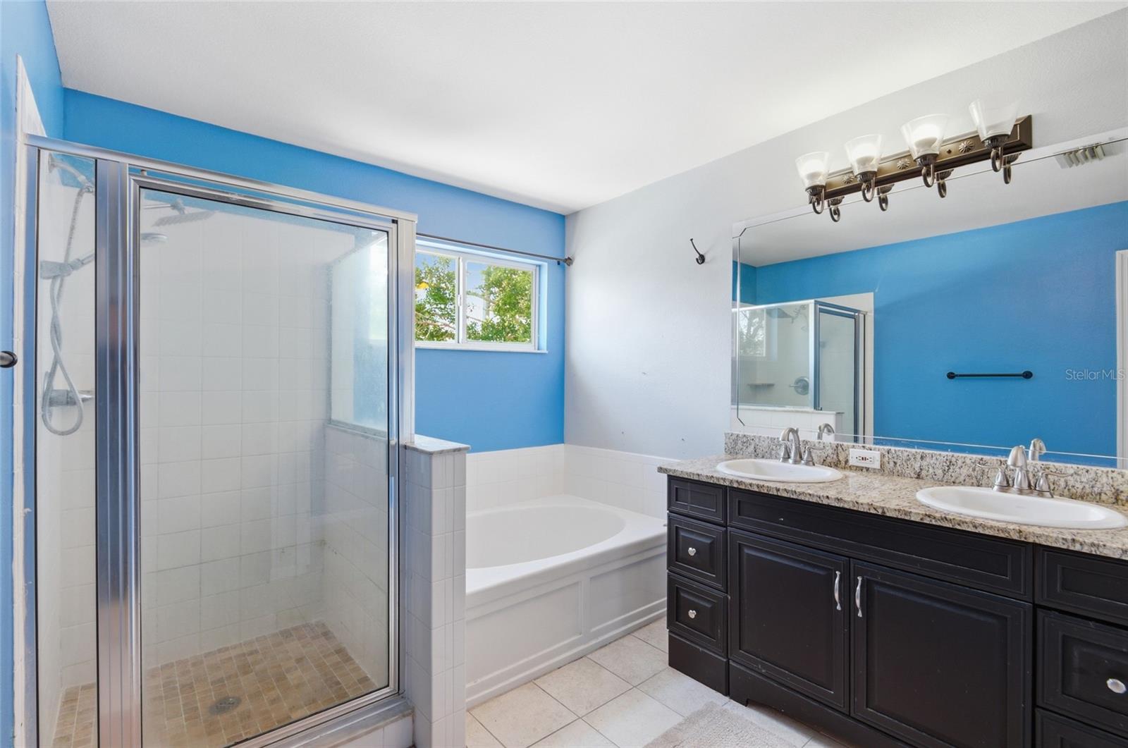 SUMMERFIELD VILLAGE 1 TR 28 - Residential