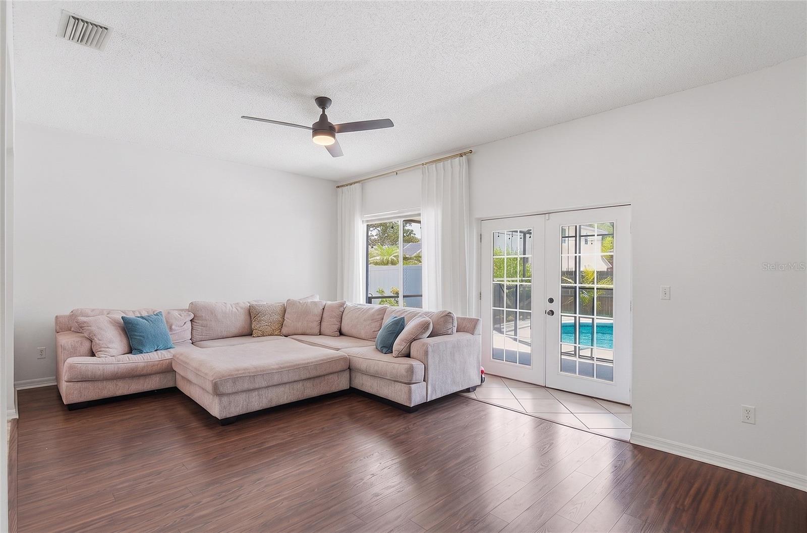 SUMMERFIELD VILLAGE 1 TR 28 - Residential