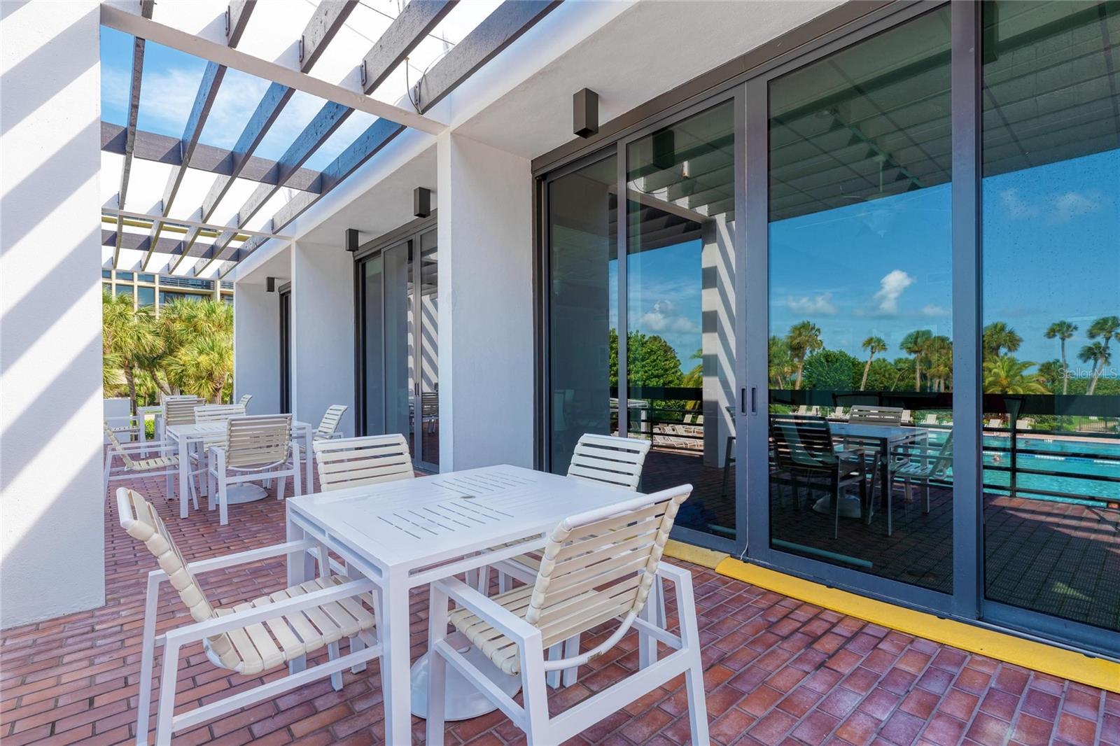 7591_BEACHPLACE_III - Residential