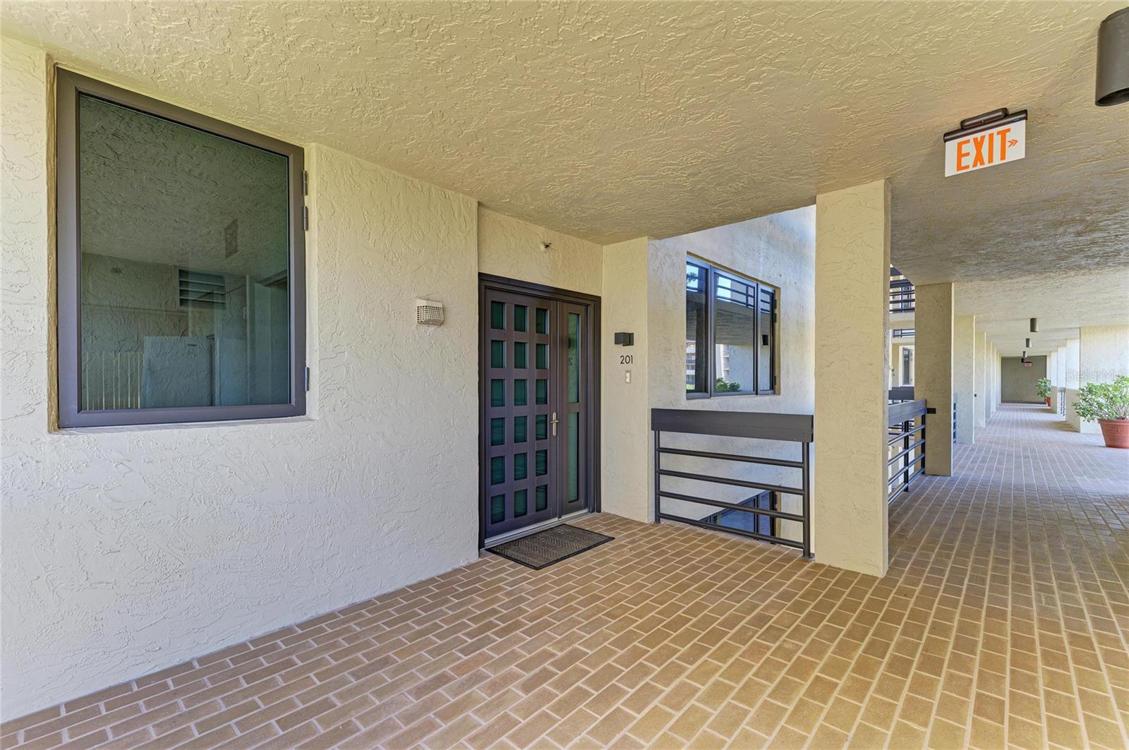 1065 GULF OF MEXICO DRIVE 201