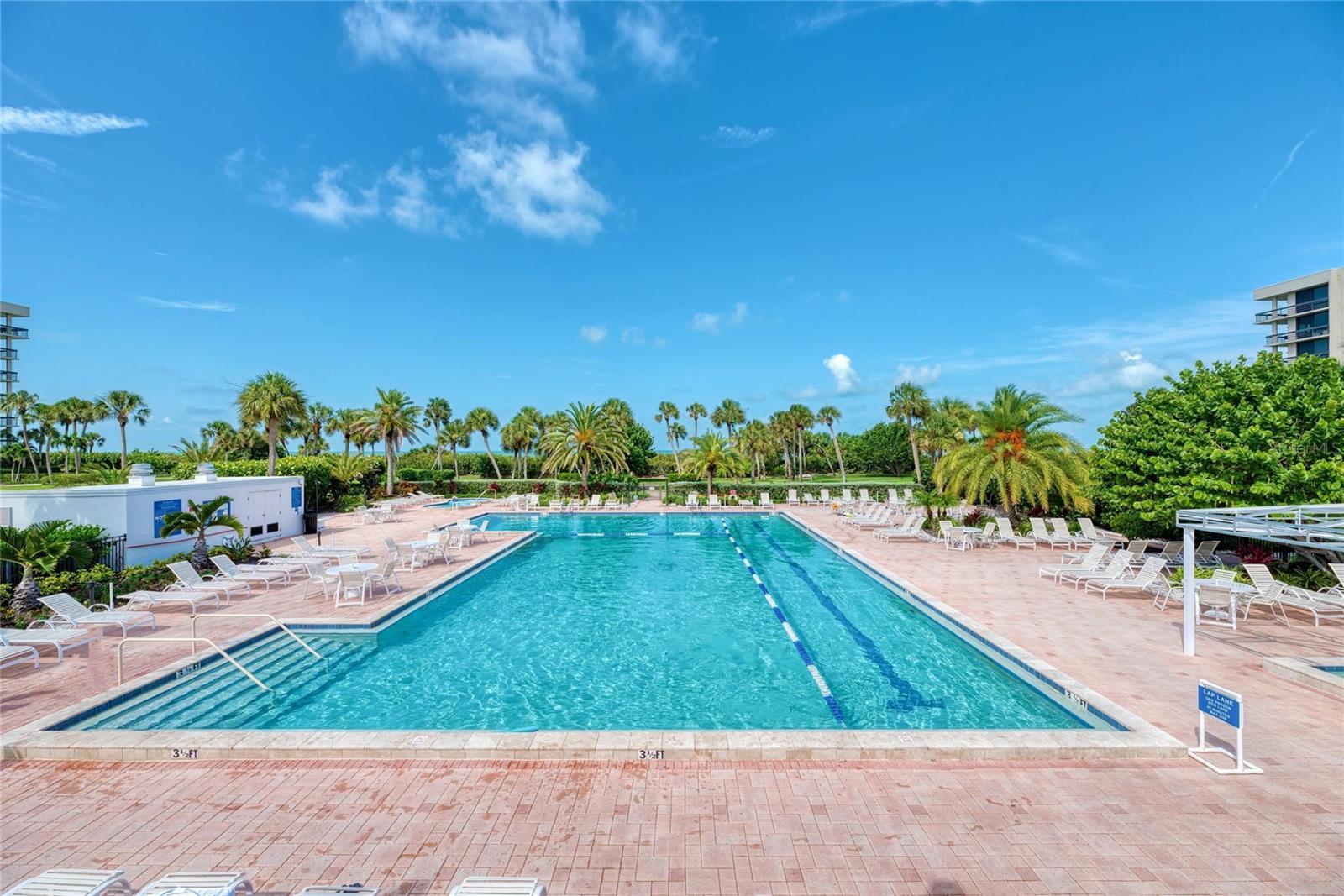 7591_BEACHPLACE_III - Residential