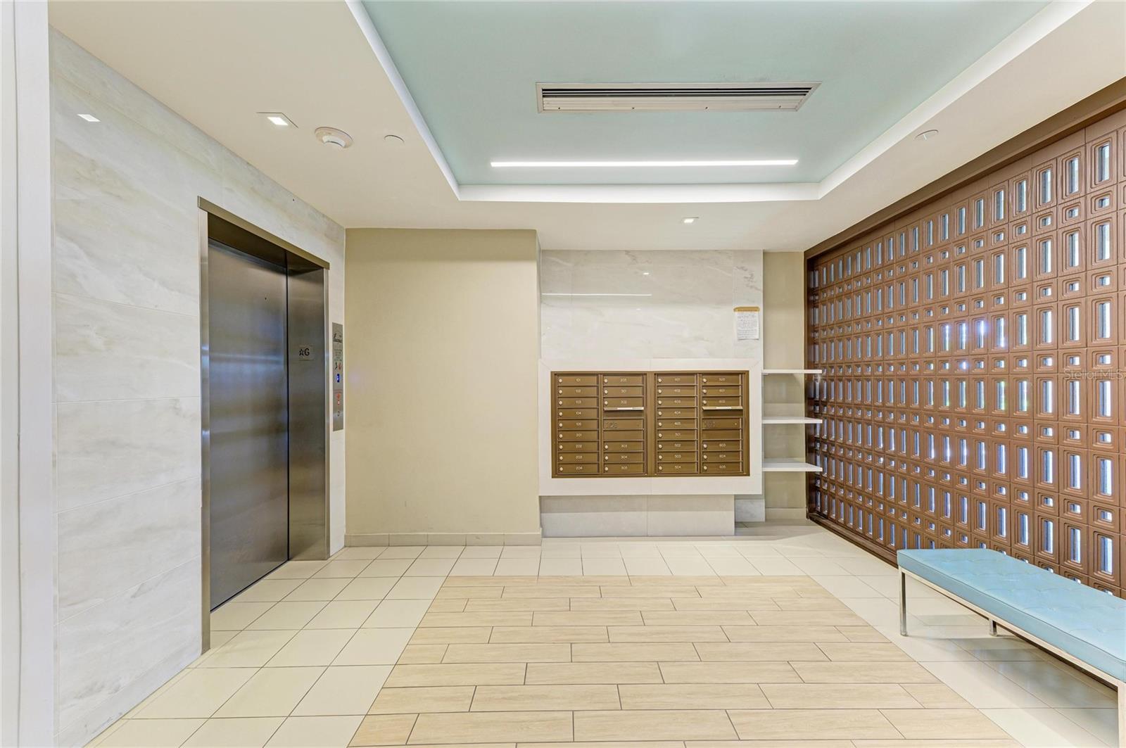 7591_BEACHPLACE_III - Residential