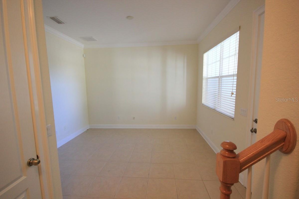 WESTSHORE YACHT CLUB TWNHMS - Residential Lease