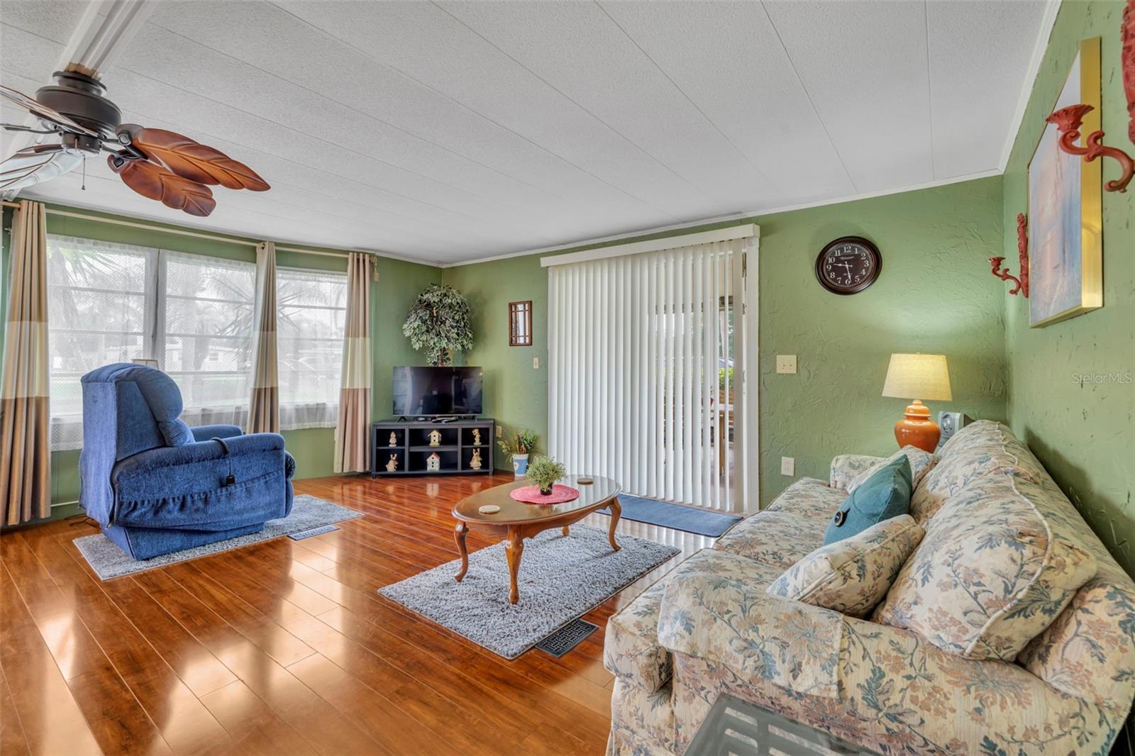 MOLOKAI CO-OP - Residential