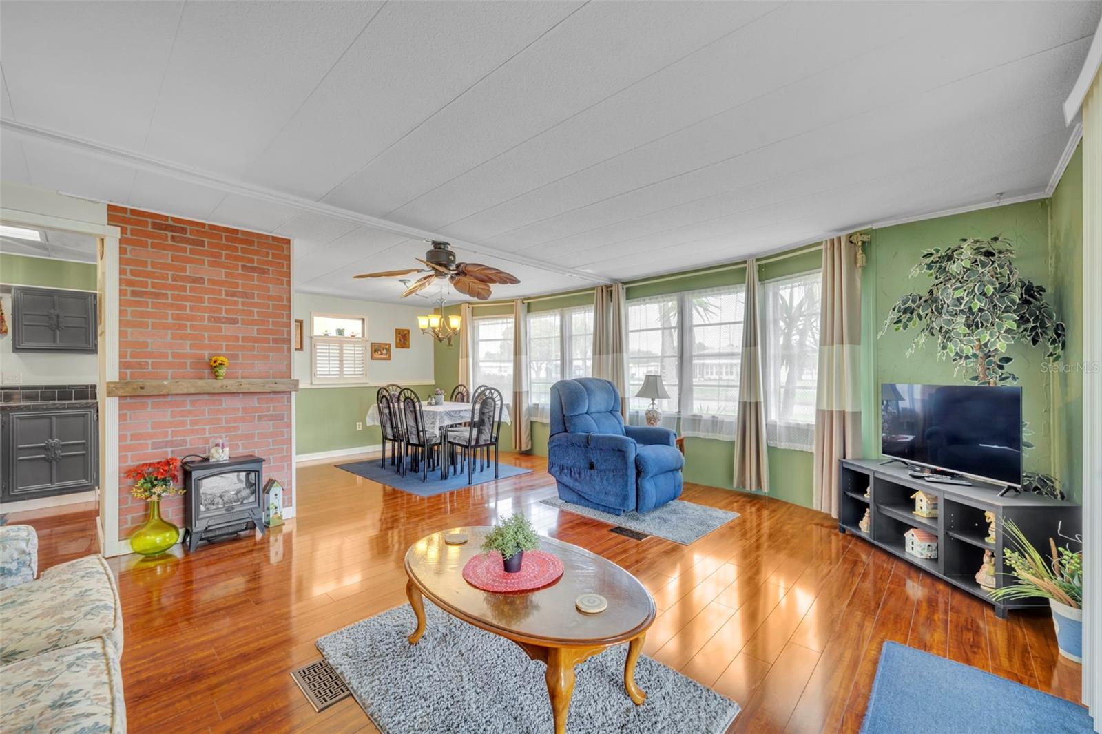 MOLOKAI CO-OP - Residential