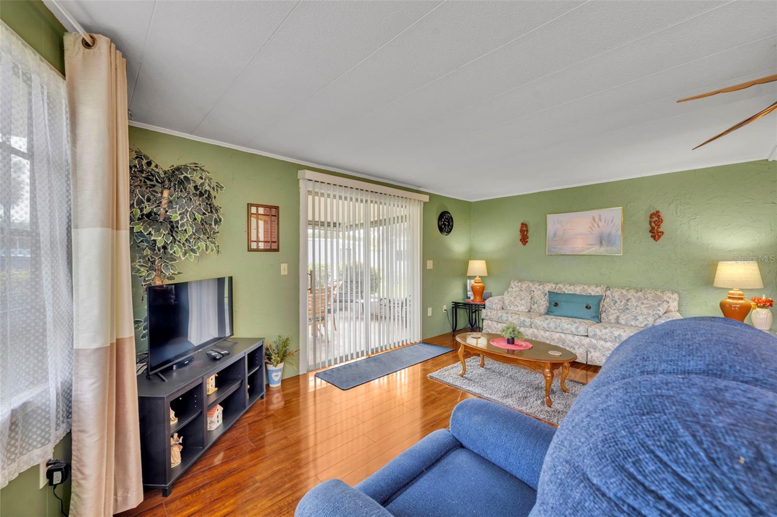 MOLOKAI CO-OP - Residential