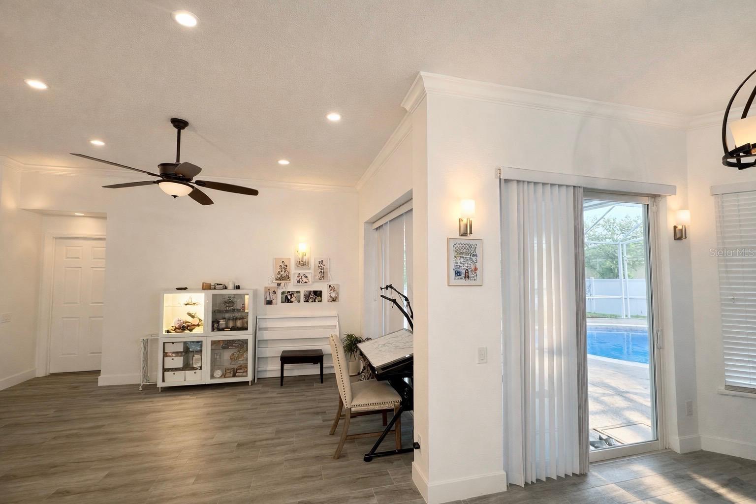 2151 CANDLERIDGE COURT