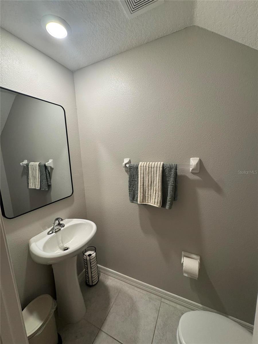 9640 PEMBROOKE PINES DRIVE