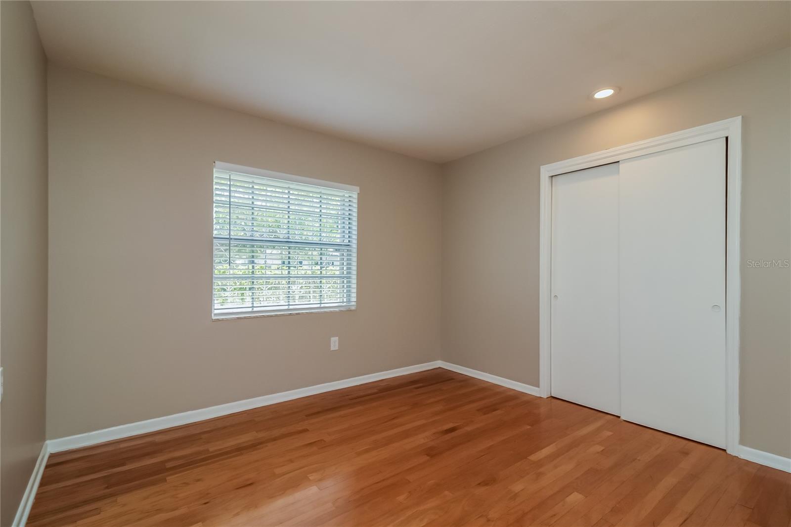 SOUTHWOOD HILLS UNIT 01 - Residential Lease