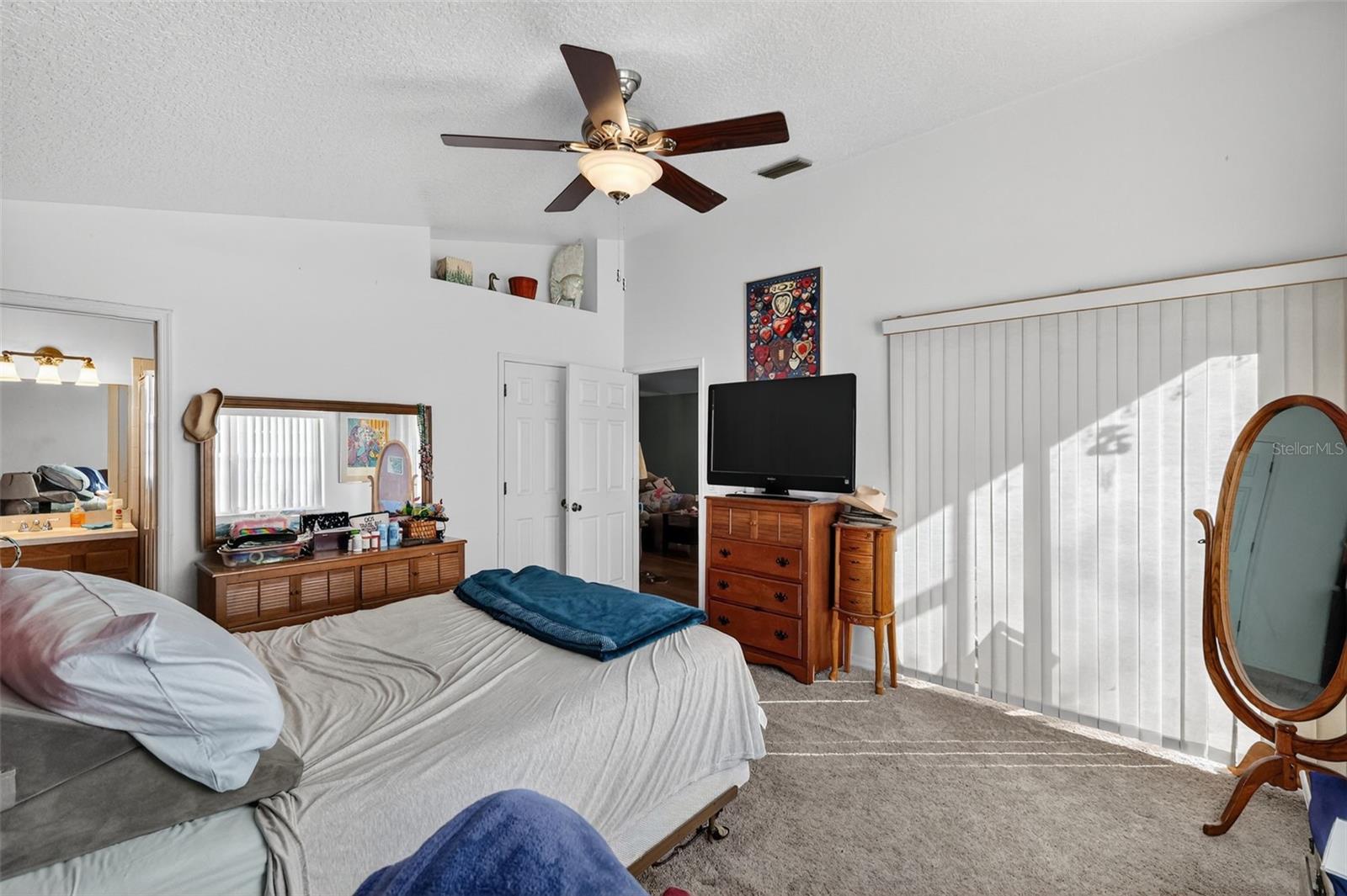 CARLTON VILLAGE PARK - Residential