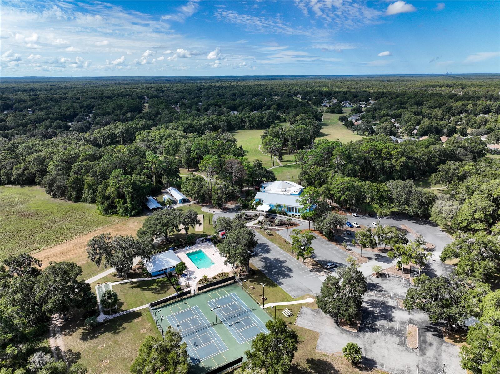 RAINBOW SPRINGS CC - Residential
