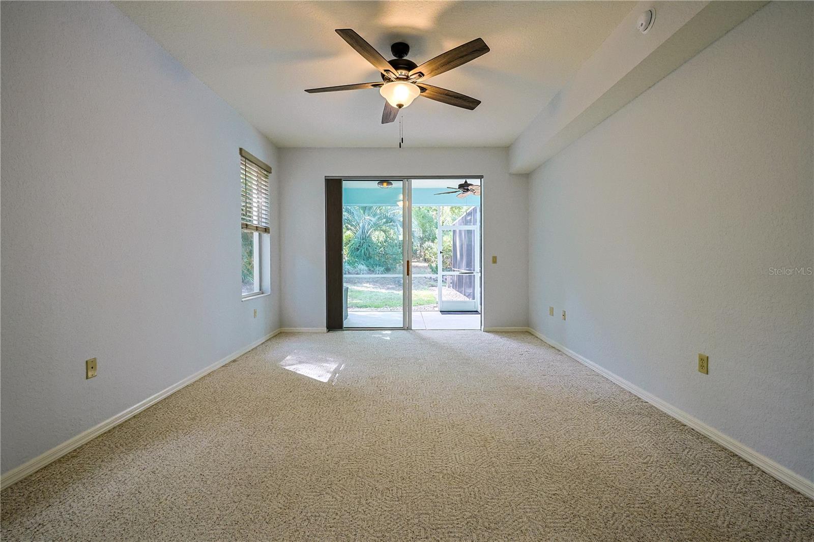 RAINBOW SPRINGS CC - Residential