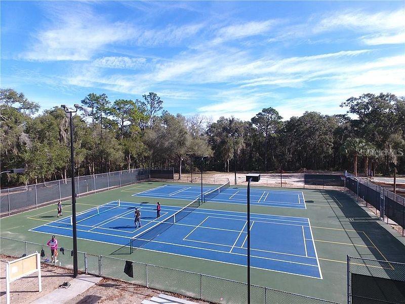 RAINBOW SPRINGS CC - Residential