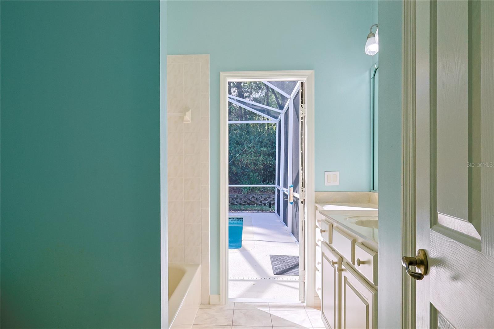 RAINBOW SPRINGS CC - Residential