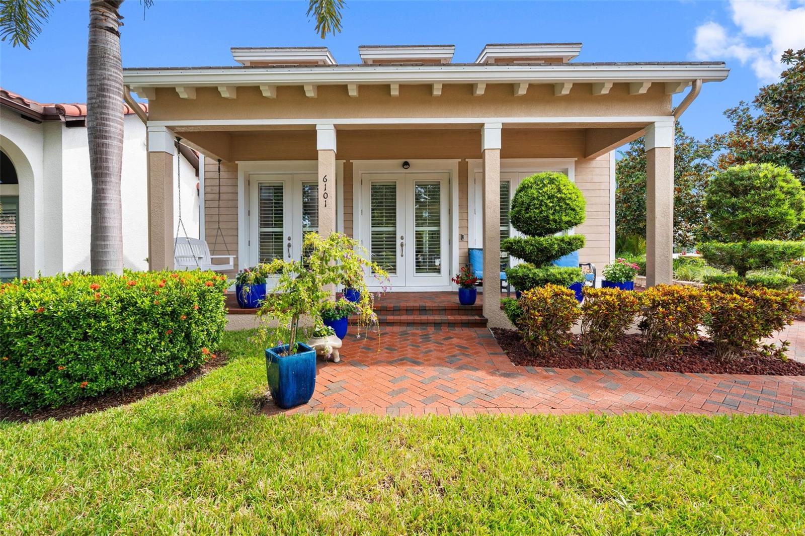 6101 YEATS MANOR DRIVE