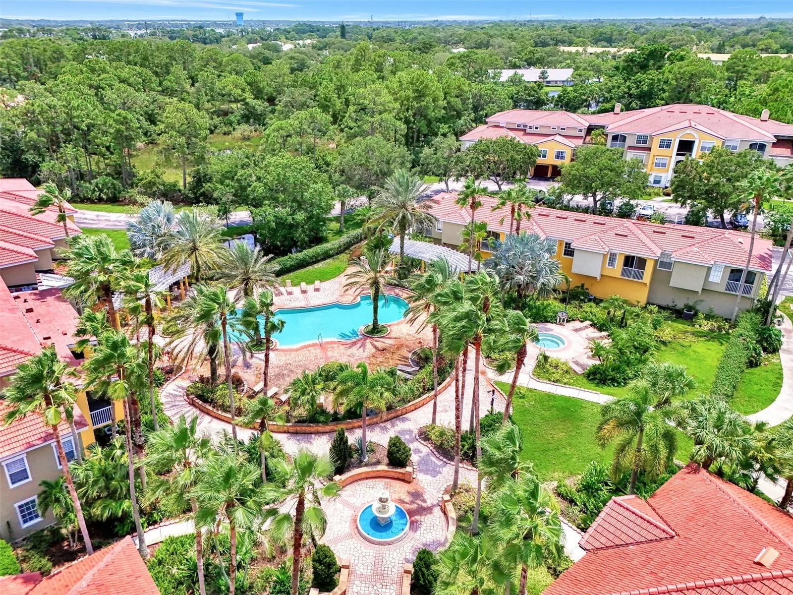 LAS PALMAS OF SARSOTA - Residential