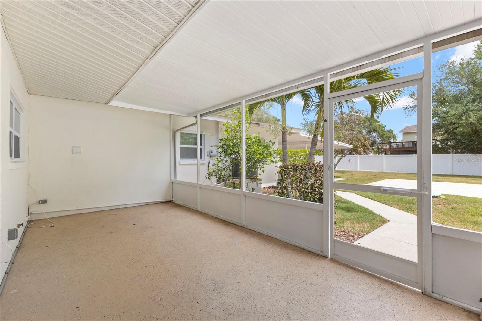 INDIAN BLUFF ISLAND 2ND ADD - Residential