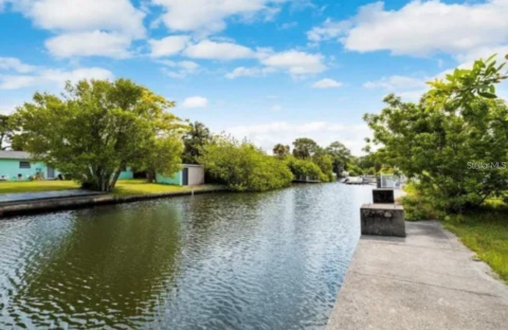 Photo of 13 Sheepshead Drive, Hudson, FL 34667 (MLS # TB8487252)