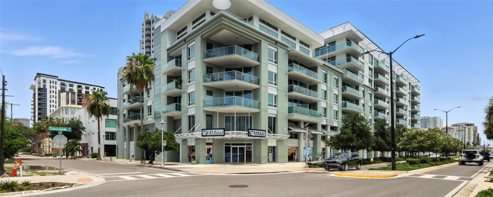 THE PLACE AT CHANNELSIDE A CON - Residential
