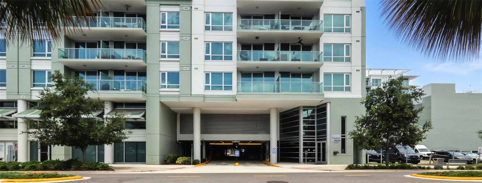 THE PLACE AT CHANNELSIDE A CON - Residential
