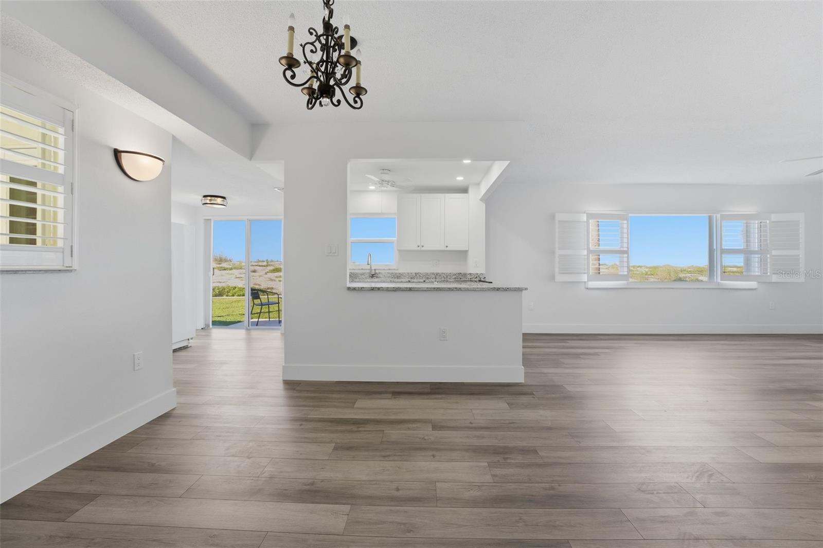 1150 TARPON CENTER DRIVE 1-A