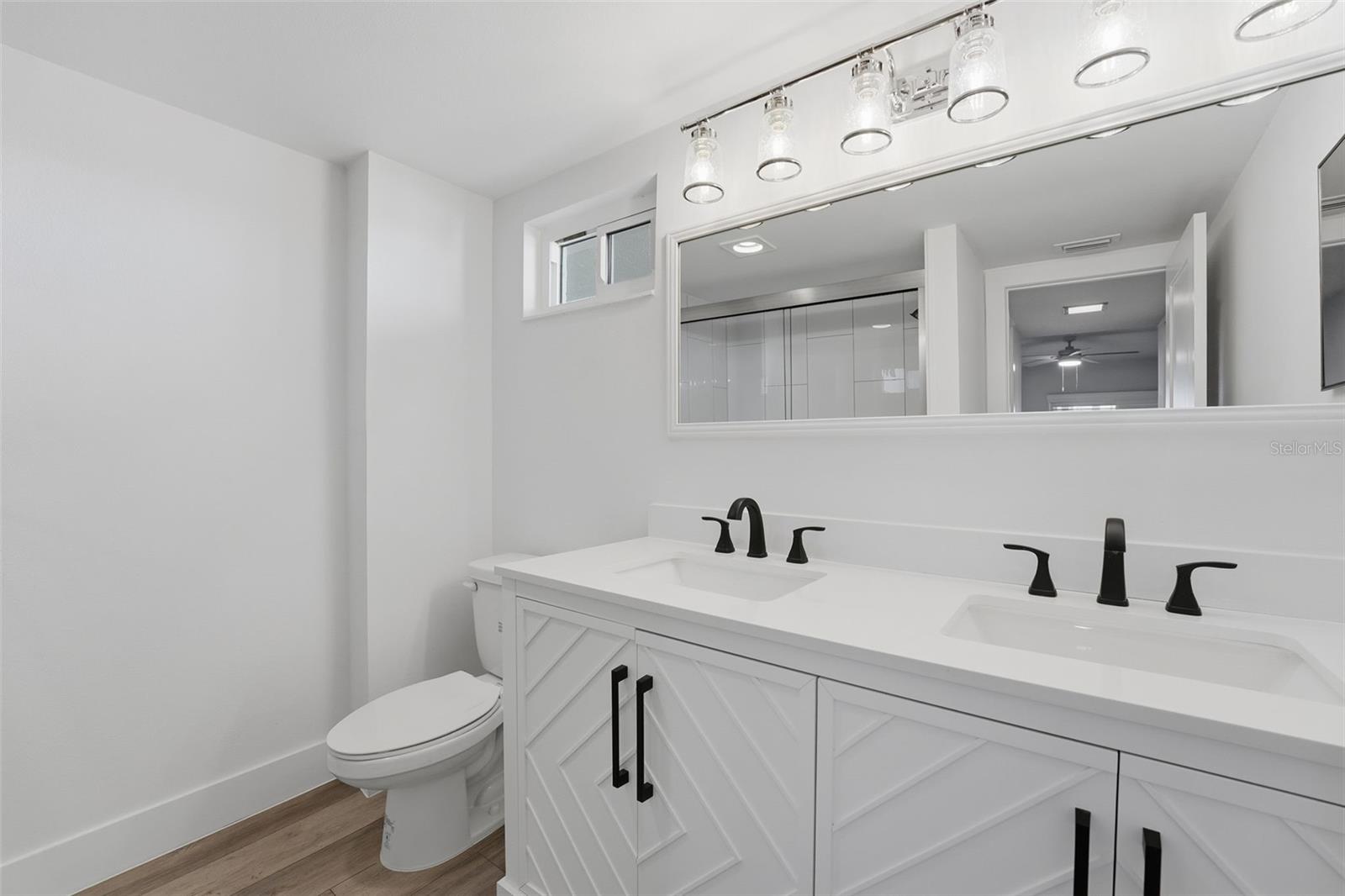 TOWERS - Residential