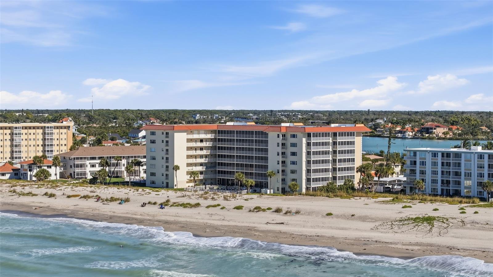 TOWERS - Residential